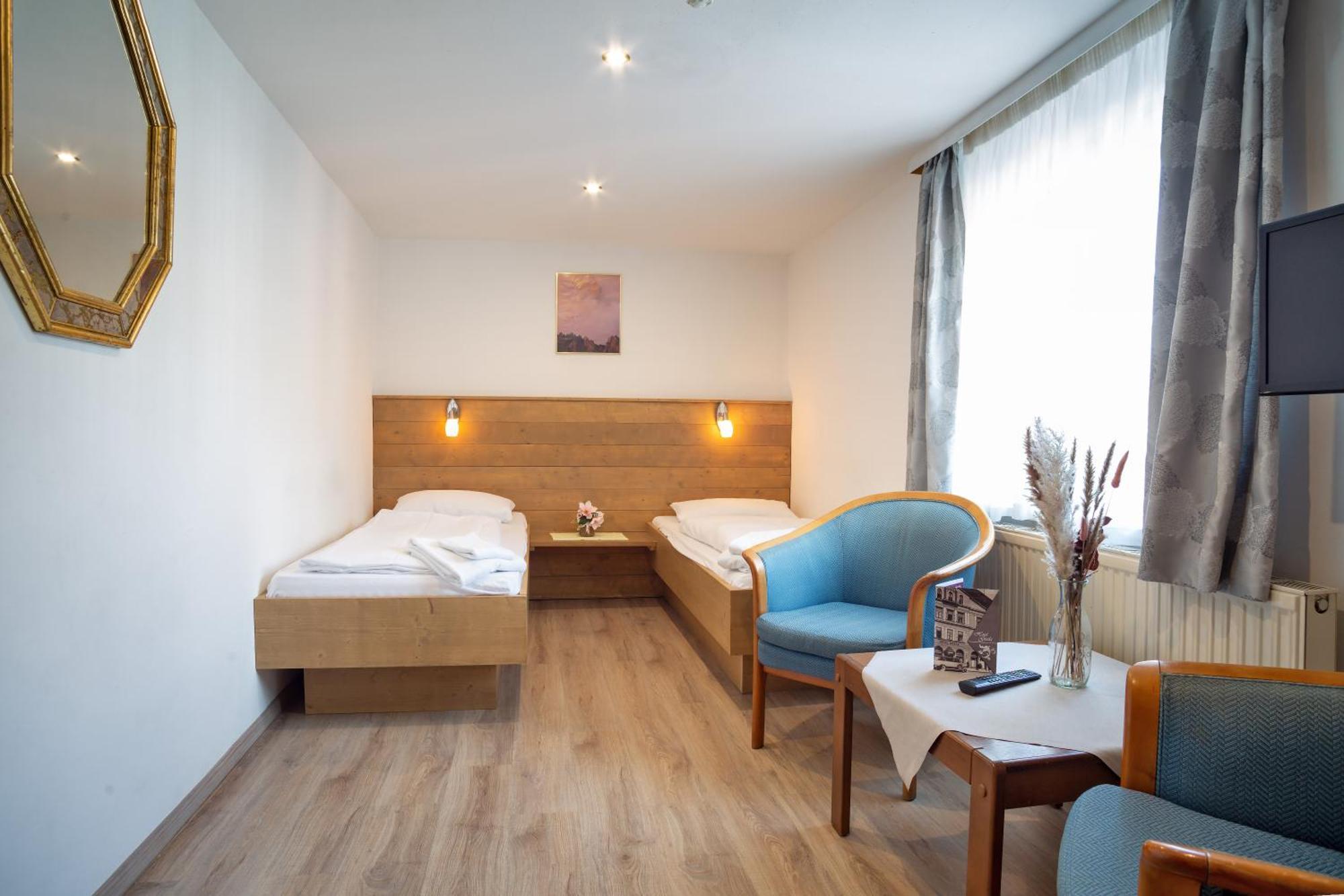 Hotel Gisela คุฟชไตน์ ภายนอก รูปภาพ